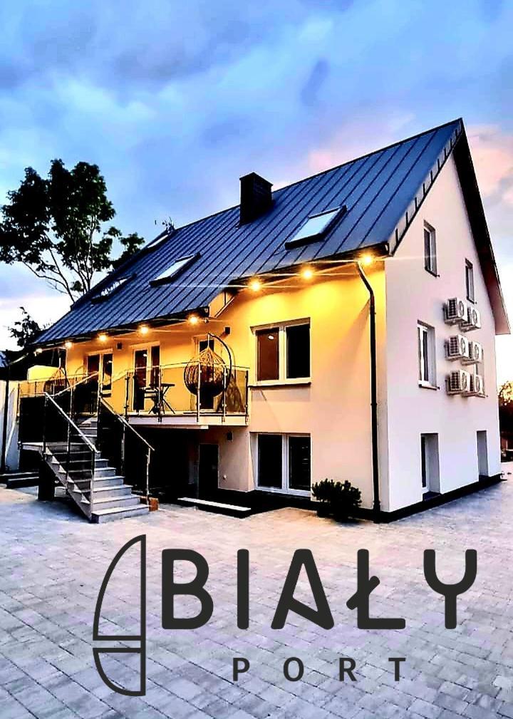 Bialy Port Hotel Rajgród Eksteriør billede